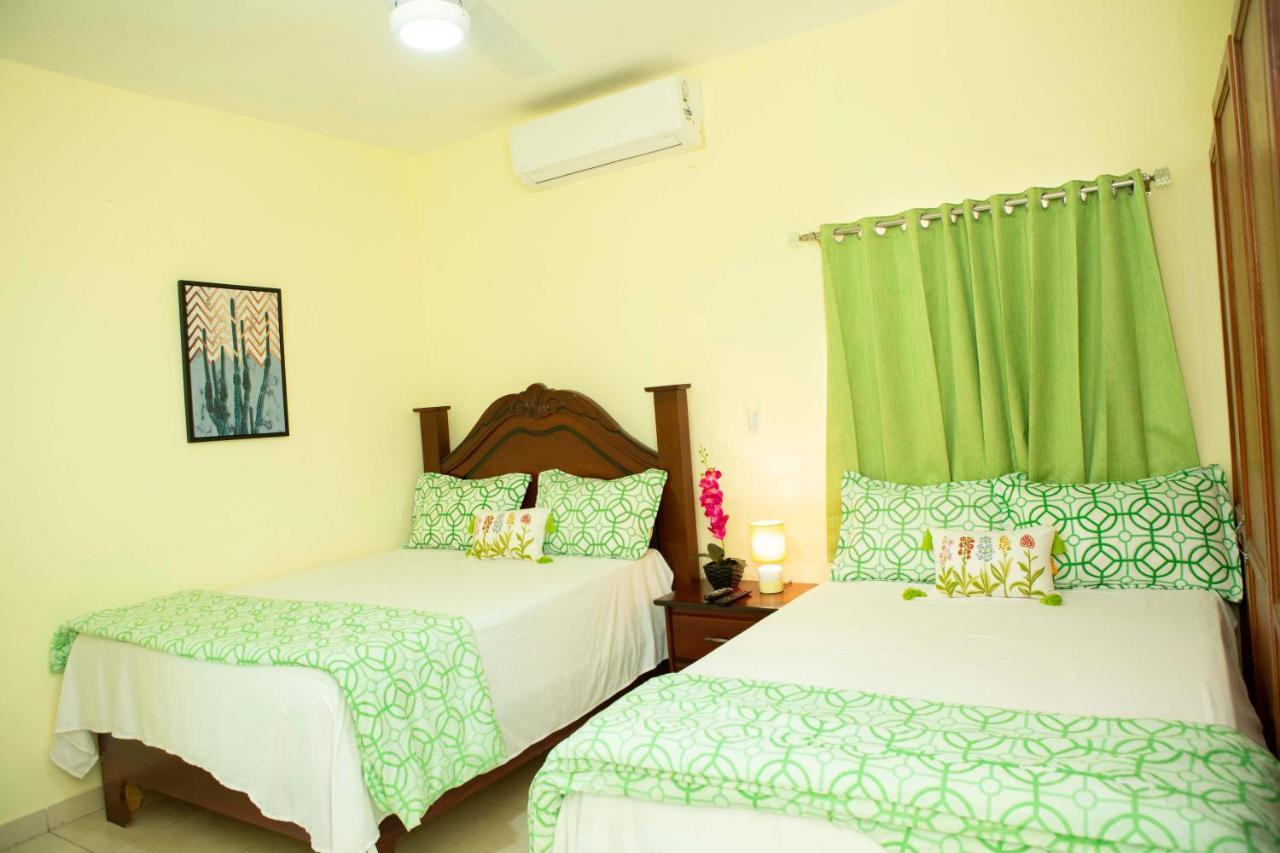 Hotel Enrique I Gazcue, Bed And Breakfast Santo Domingo Eksteriør billede