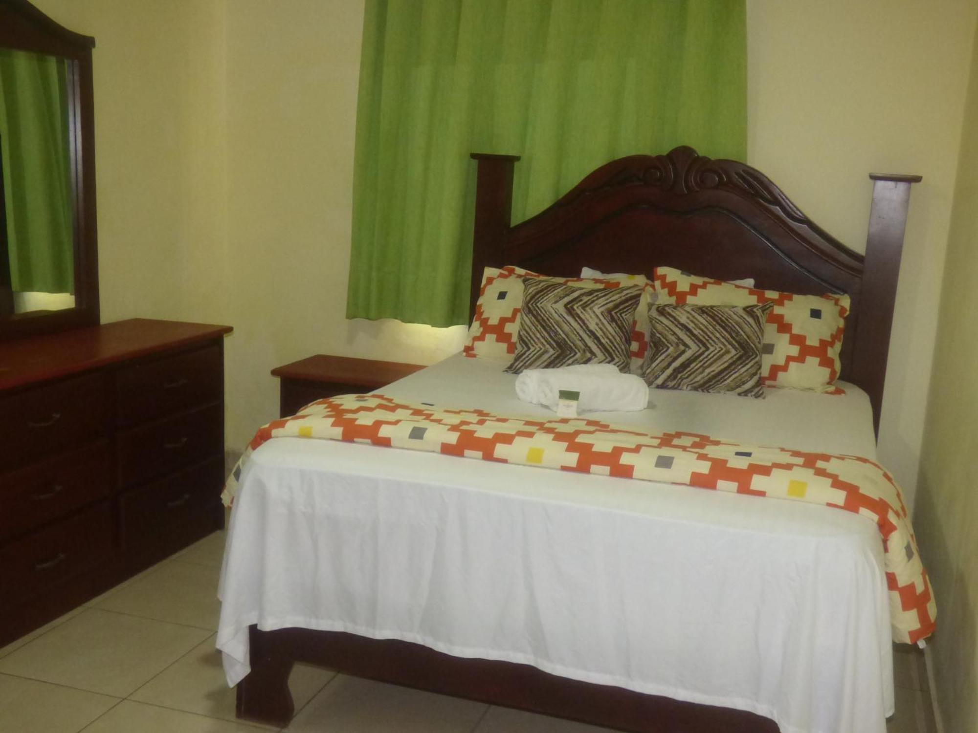 Hotel Enrique I Gazcue, Bed And Breakfast Santo Domingo Eksteriør billede